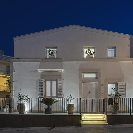 Casa Vacanze "Oceano Mare" Pozzallo Kültér fotó