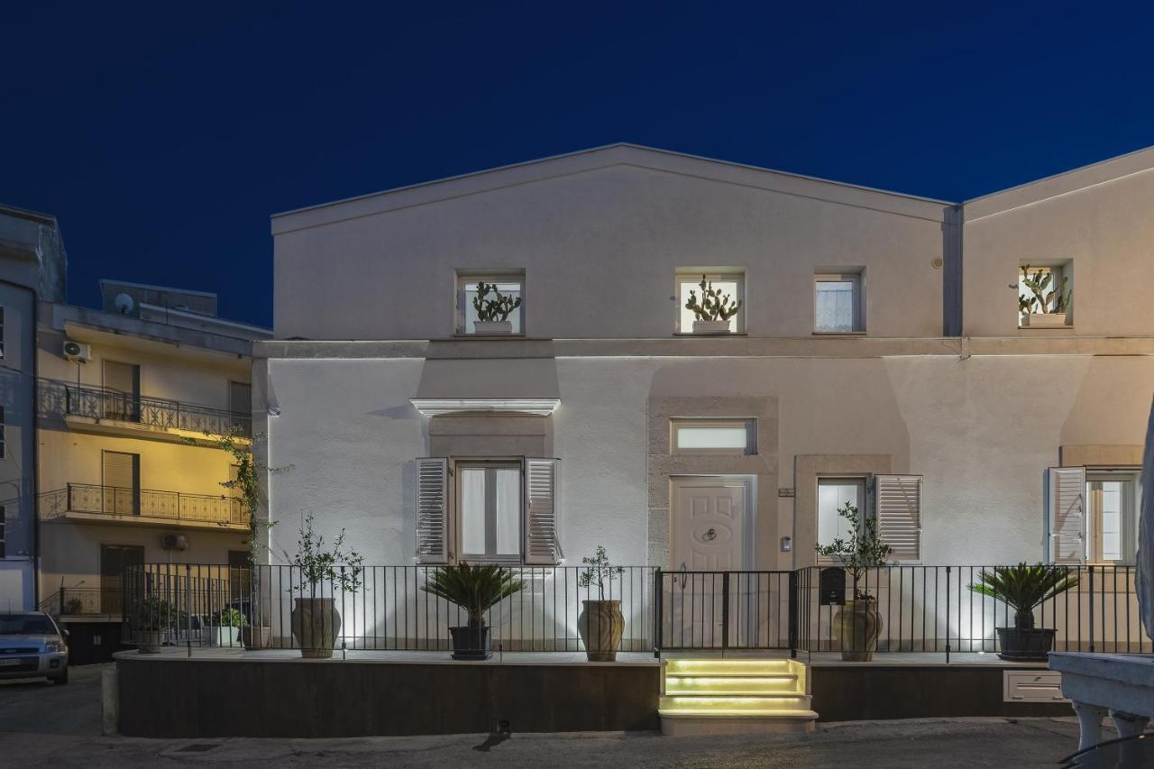 Casa Vacanze "Oceano Mare" Pozzallo Kültér fotó